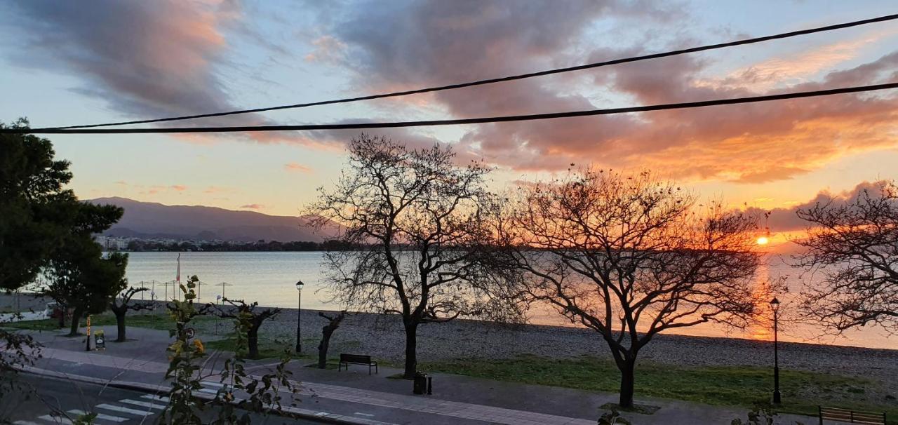 Ferienwohnung Nafpaktos Beach House Exterior foto