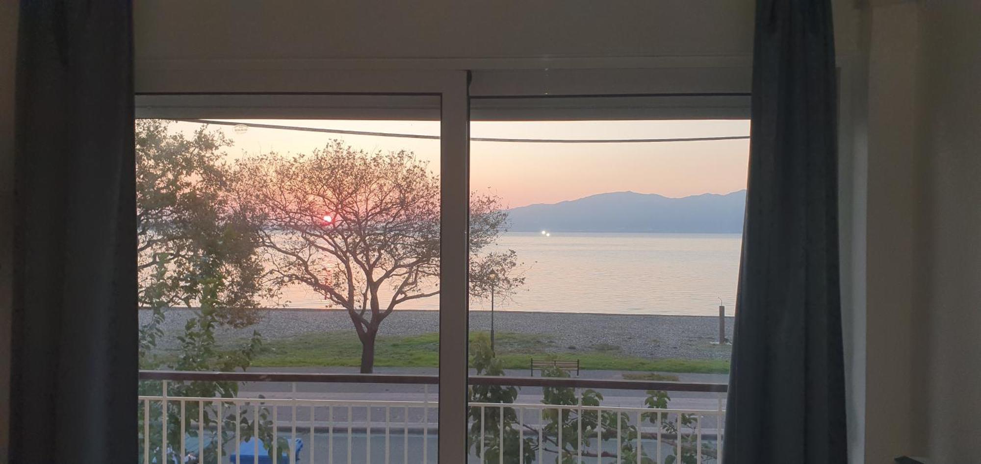 Nafpaktos Beach House Exterior foto
