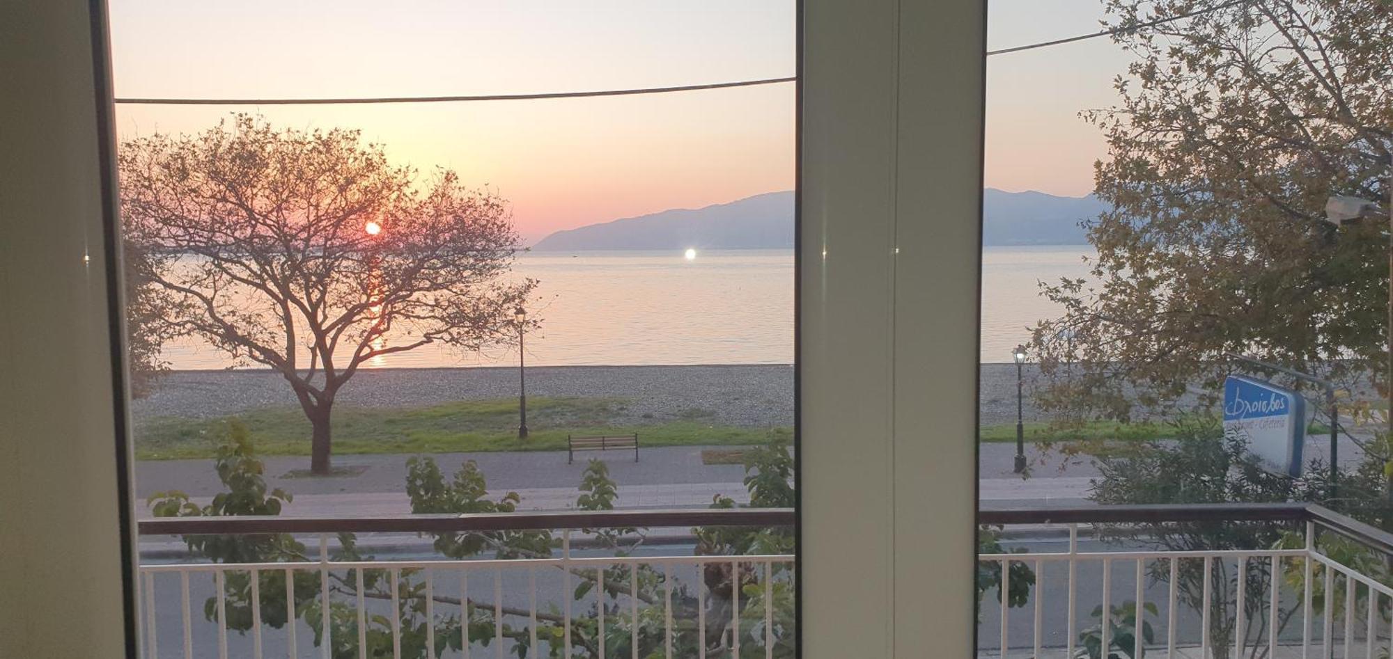 Nafpaktos Beach House Exterior foto
