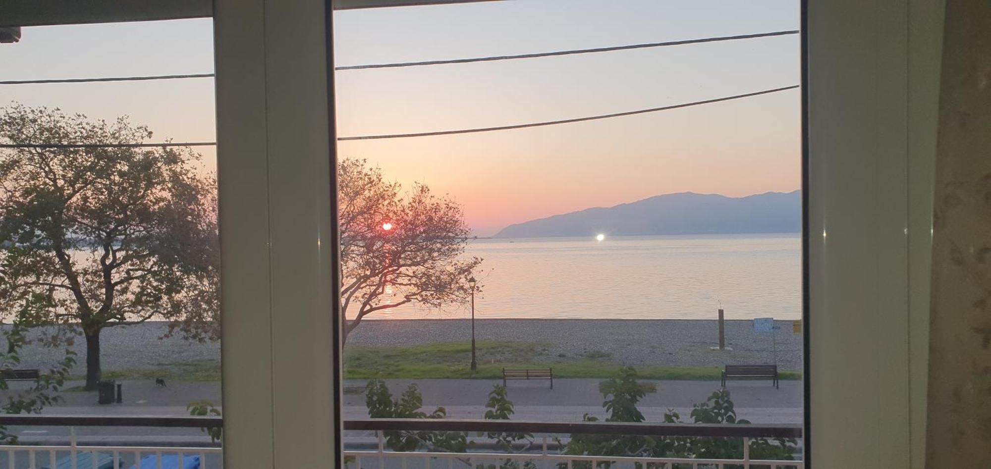 Nafpaktos Beach House Exterior foto